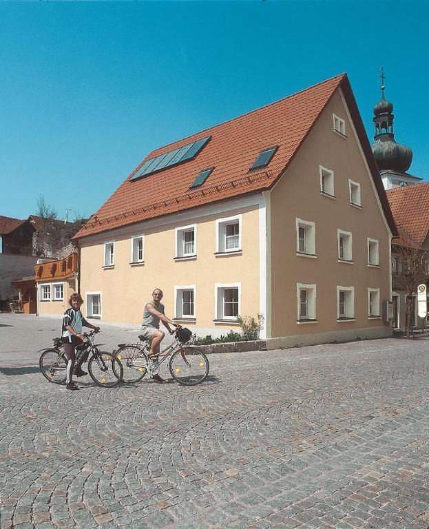 Gasthof Hotel Reif Königstein in der Oberpfalz Exterior photo
